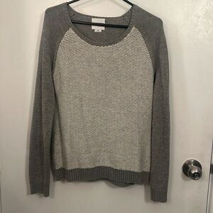 De Rigueur Grey Knit Sweater